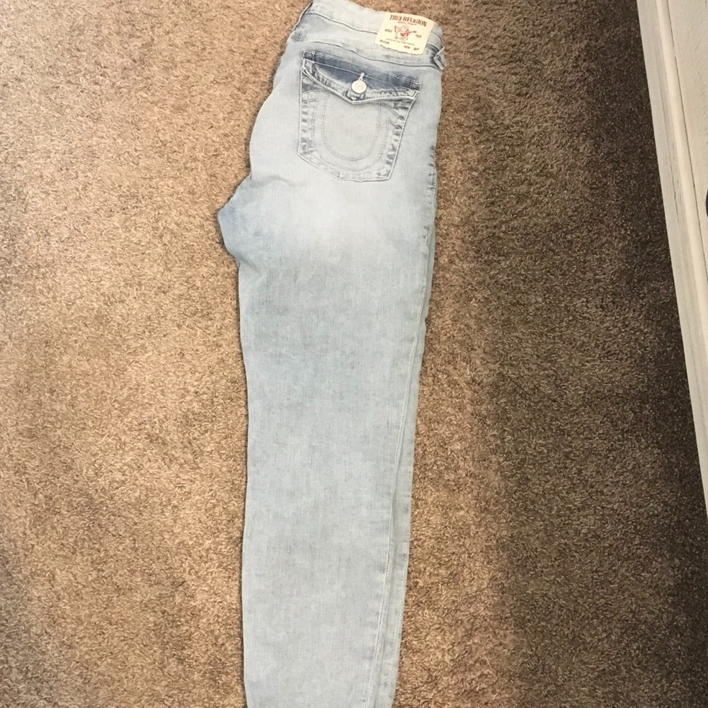 True Religion Jennie Curvy Mid Rise Capri